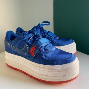 NIKE Vandal 2K Platform Sneaker (blue with red detailing)